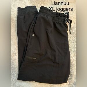 Women's Black Cargo Joggers
